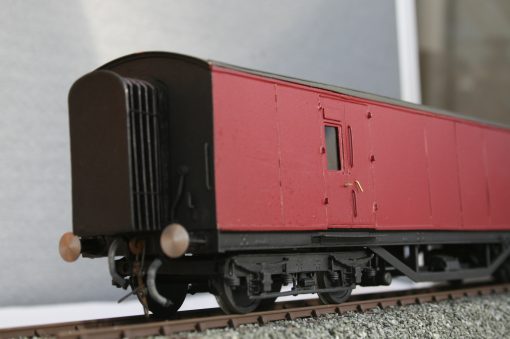 7mm. scale BR(Ex.LMS) Dia.2002 Cream Van r/n M38998M Crimson Lake livery - Image 3