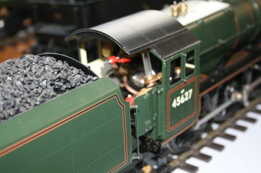 Gauge One BR(M) "Jubilee" Class 4-6-0 tender locomotive r/n 45627 "Sierra Leone" in lined brunswick green livery - Image 4