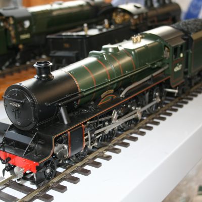 Gauge One BR(M) "Jubilee" Class 4-6-0 tender locomotive r/n 45627 "Sierra Leone" in lined brunswick green livery