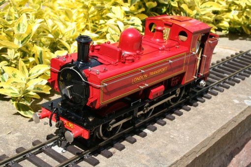 Aster 1/32nd. scale London Transport (Ex.GWR Class 57XX) 0-6-0 Pannier Tank Locomotive r/n L90 lined red livery. - Image 3