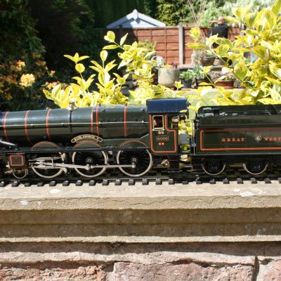 1/32nd. scale GWR "King" Class 4-6-0 tender locomotive r/n 6000 "King George V" lined green livery