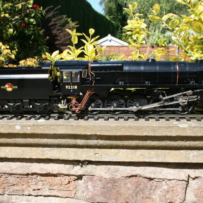 1/32nd. scale Gauge One BR Standard Class 9F 2-10-0 tender locomotive r/n 92218 in black livery & late crest