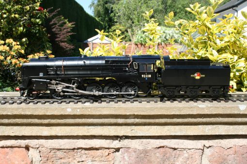 1/32nd. scale Gauge One BR Standard Class 9F 2-10-0 tender locomotive r/n 92218 in black livery & late crest - Image 2