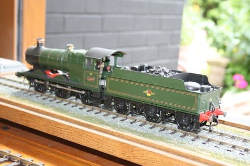 7mm. scale GWR/BR Collett "2251" Class 0-6-0 tender locomotive r/n 2230, Late Crest Lined Green livery. - Image 4