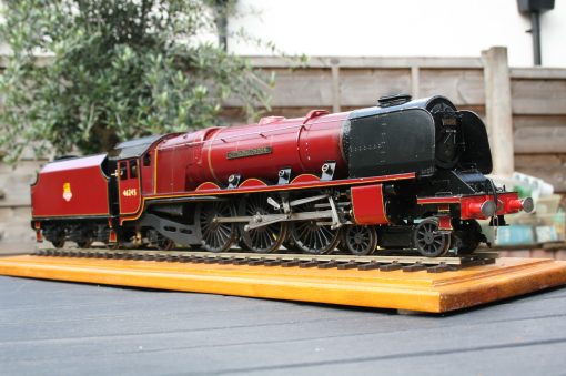 Gauge One BR(Ex.LMS) Coronation Pacific r/n 46245 "City of London", maroon early crest livery.