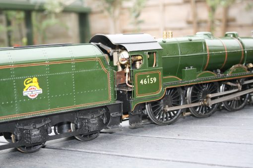 Gauge One BR(M) Class 6P Re-built Royal Scot 4-6-0 tender locomotive r/n 46159 "The Royal Air Force" Early Crest livery. - Image 4