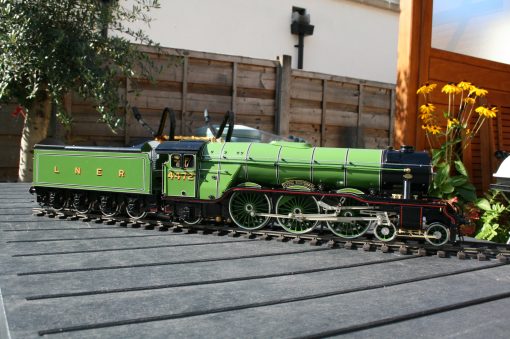 1/32 scale Gauge One LNER Class A3 r/n 4472 "Flying Scotsman" in apple green livery.