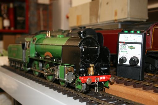 1/32 scale Aster SR Schools Class 4-4-0 r/n E 901 "Winchester" in green livery - Image 5